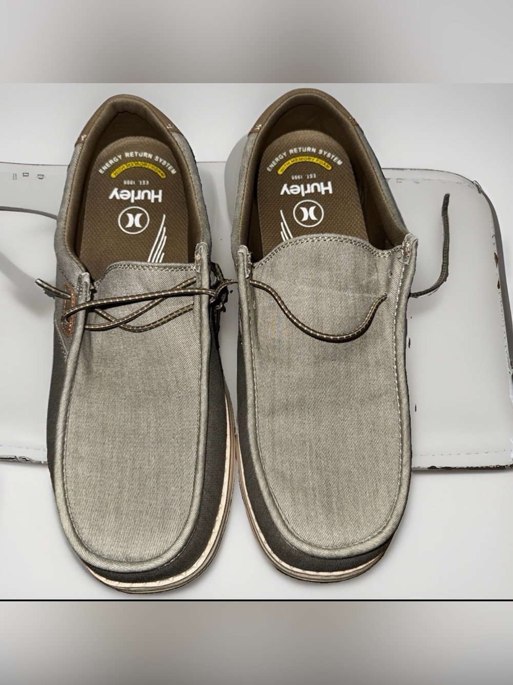 Hurley Nesota Men's Tan Moccasin Shoes 9 M Memory Foam Water Repellent